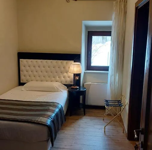 Tre Frati Bed & Breakfast 4*