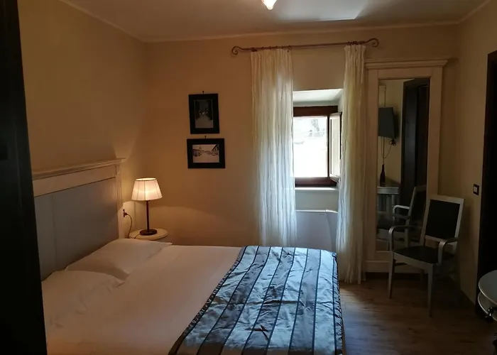 Bed and Breakfast Tre Frati 4*